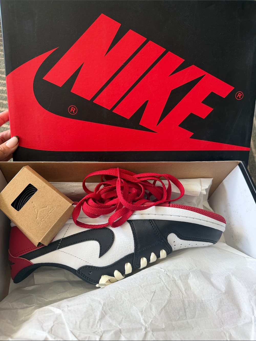 Nike Air Jordan 1 Low - White/Black/varsity red - Picture 6 of 6